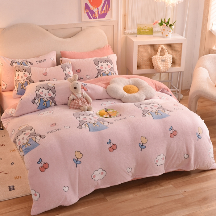 91家纺网 家纺一手货源 找家纺 慕梵家居 2024新款雪花绒卡通四件套 樱桃女孩