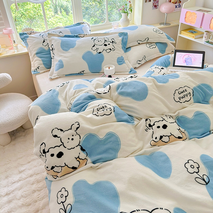 91家纺网 家纺一手货源 找家纺 呗旺鹿 2024新款高克重印花牛奶绒四件套 顽皮狗