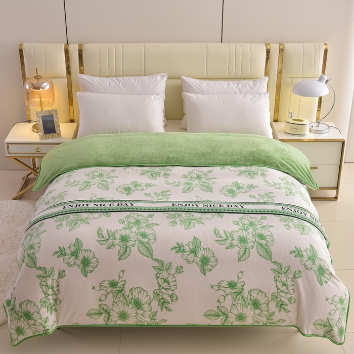 91家纺网 家纺一手货源 找家纺 曼尼家纺2025高克重直播印花床裙款法莱绒金貂珊瑚绒牛奶绒四件套 秘密花园