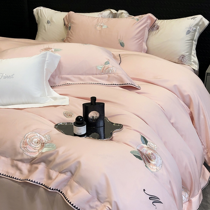 91家纺网 家纺一手货源 找家纺 黑白森林 2024年春夏上新50x50s高支天丝棉四件套-莉亚公主 莉亚公主-柔粉