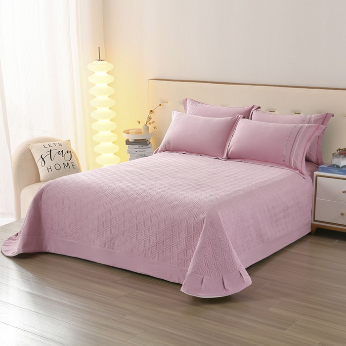 91家纺网 家纺一手货源 找家纺 OL家纺 2024新款磨毛暖绒床盖夹棉四件套刺绣轻奢风 粉豆沙