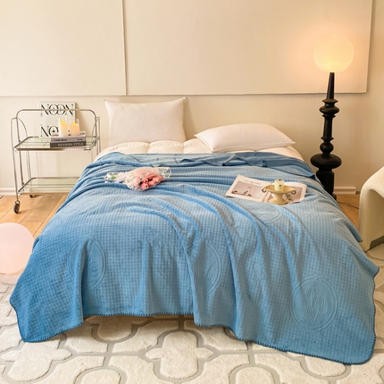 91家纺网 家纺一手货源 找家纺 （总）胜权家纺 2024秋冬新款A类加厚双层婴儿绒复合雕花牛奶绒多功能毛毯盖毯空调毯子