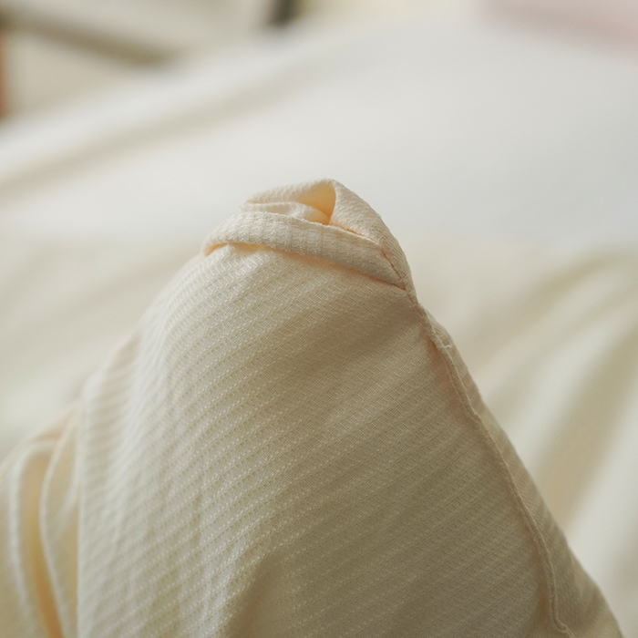 91家纺网 家纺一手货源 找家纺 欧夏家纺 2024新款日式素棉提花大豆被明太西川 米色