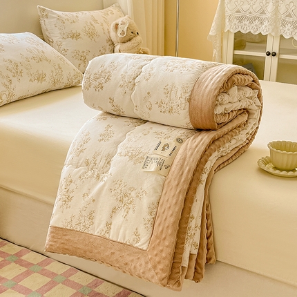 91家纺网 家纺一手货源 找家纺 梦依依 2025新款全棉豆豆绒大豆被 泼墨奶油