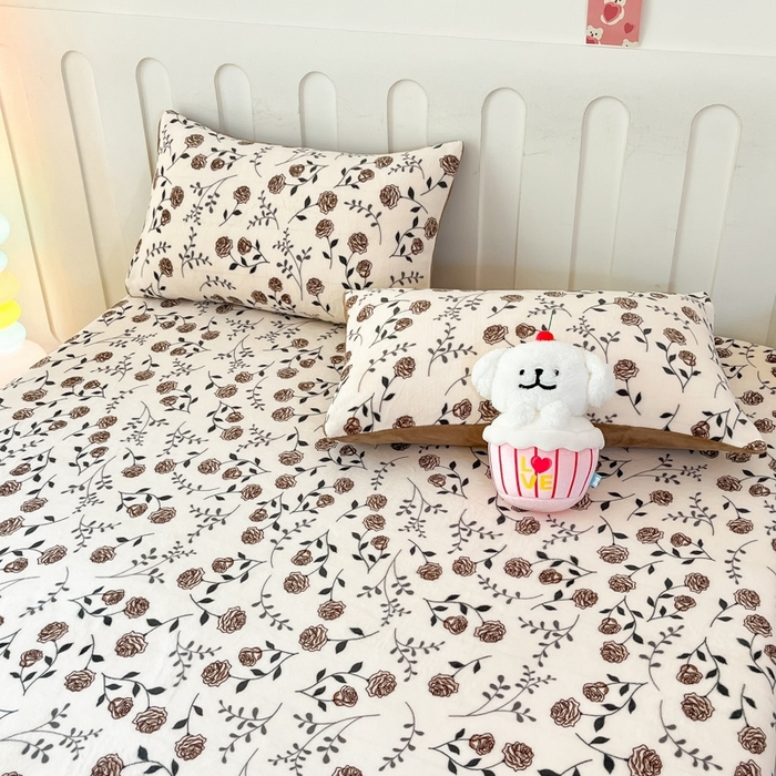 91家纺网 家纺一手货源 找家纺  星座家纺 2025新款小清新牛奶绒单床笠 玫瑰的故事