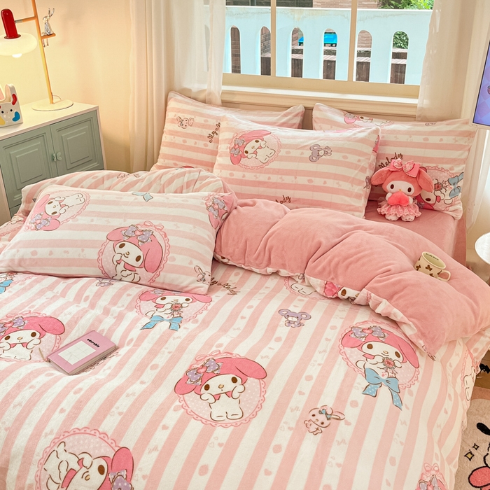 91家纺网 家纺一手货源 找家纺 桃子家居 2024新款三丽鸥卡通加厚高克重200克牛奶绒系列四件套 绒三丽鸥-粉梦美乐蒂