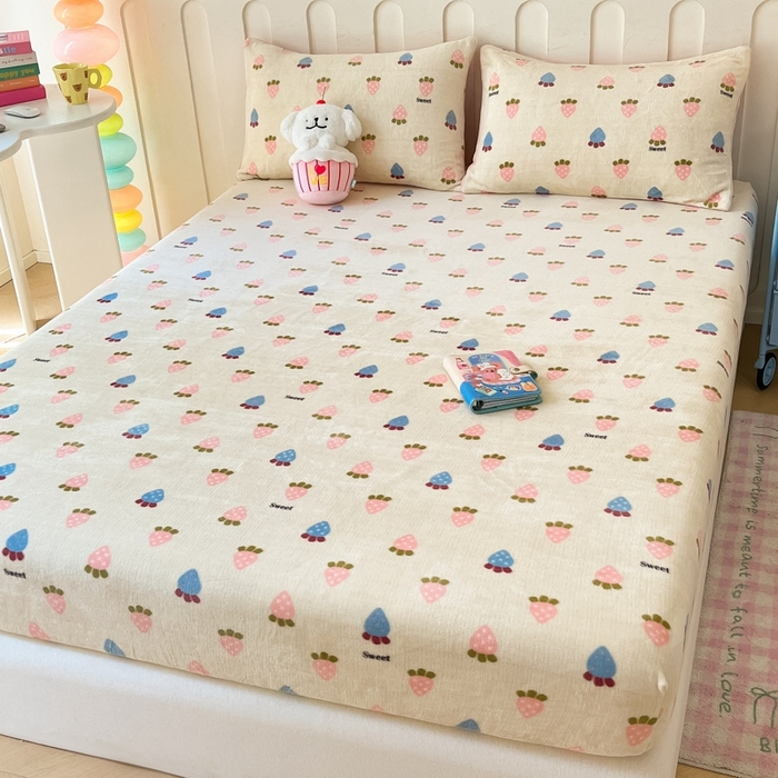 91家纺网 家纺一手货源 找家纺  星座家纺 2025新款小清新牛奶绒单床笠 小萝卜