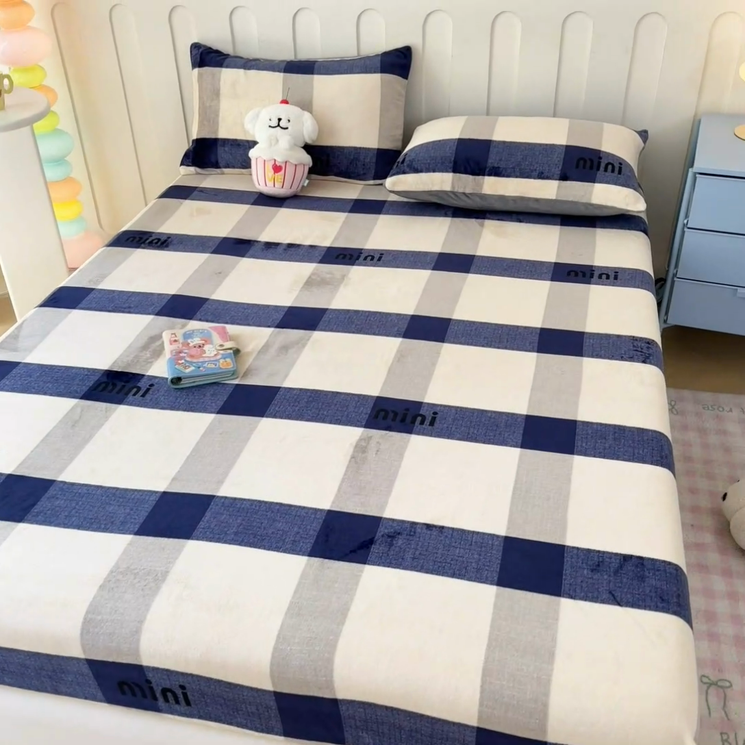 91家纺网 家纺一手货源 找家纺  星座家纺 2025新款小清新牛奶绒单床笠 英伦风