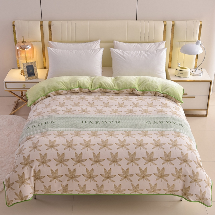 91家纺网 家纺一手货源 找家纺 曼尼家纺2025高克重直播印花床裙款法莱绒金貂珊瑚绒牛奶绒四件套 叶叶思语