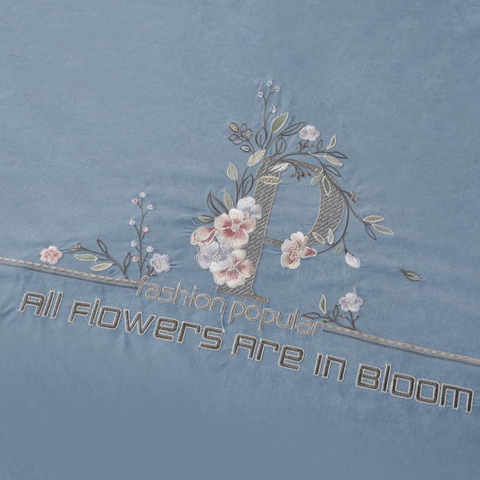 91家纺网 家纺一手货源 找家纺 OL家纺 2024新款磨毛暖绒床盖夹棉四件套刺绣轻奢风 冰蓝色