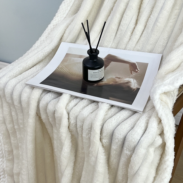 91家纺网 家纺一手货源 找家纺 璐维斯家纺 跑量款浴巾毛巾套装盖毯午休毯小毛毯外贸毯子跨境sheintemu 白色毛巾+浴巾