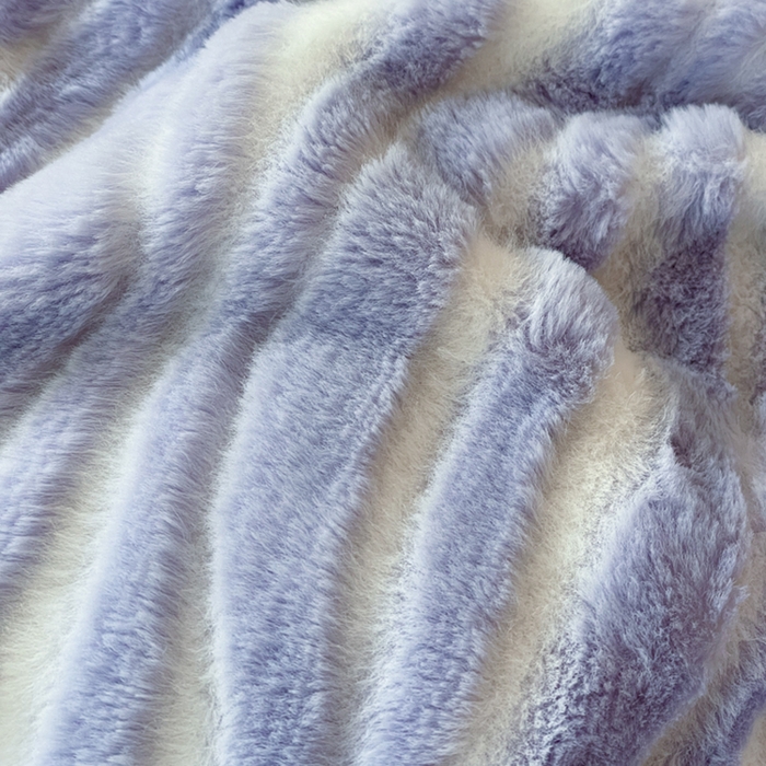 91家纺网 家纺一手货源 找家纺 金爱家 2024新品全消光A类纯色獭兔毛绒立体牛奶绒兔毛雕花350克四件套 兔毛时空紫色