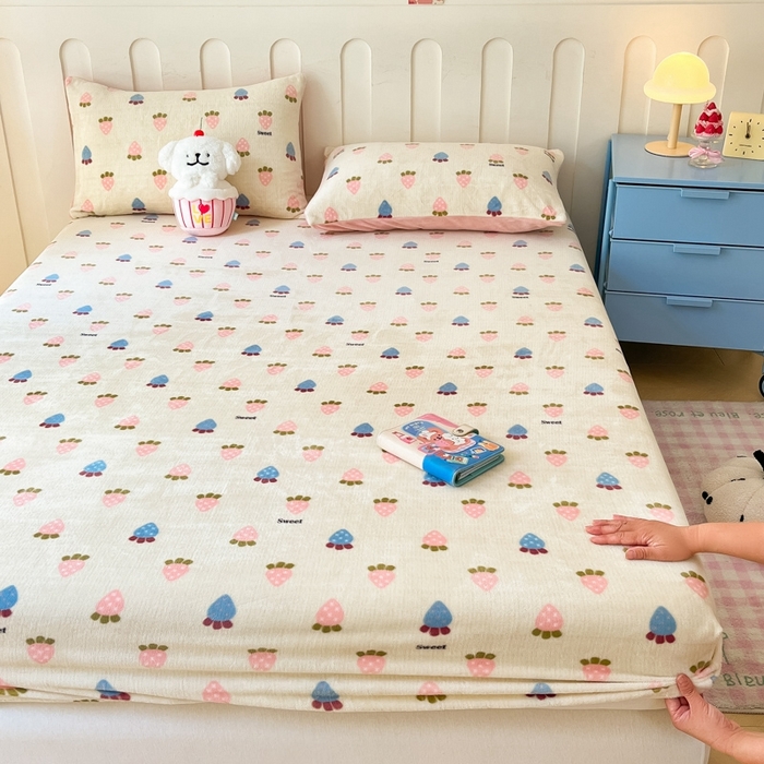 91家纺网 家纺一手货源 找家纺  星座家纺 2025新款小清新牛奶绒单床笠 小萝卜