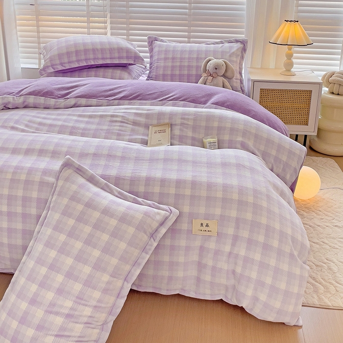 91家纺网 家纺一手货源 找家纺 简一 2025新款牛奶绒无印风ins风方格系列-四件套 无印风方格方格-浅紫