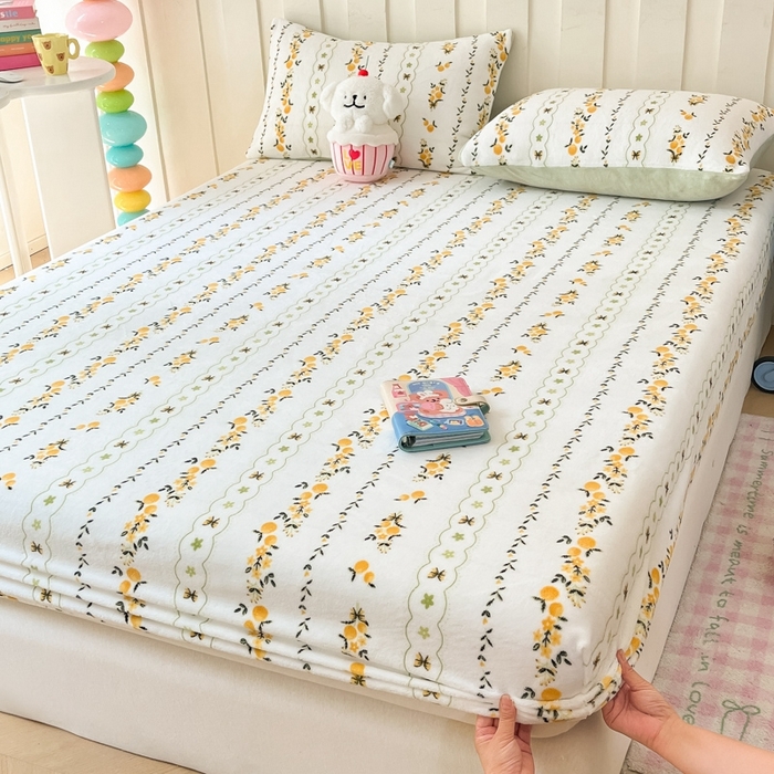 91家纺网 家纺一手货源 找家纺  星座家纺 2025新款小清新牛奶绒单床笠 蜜桔