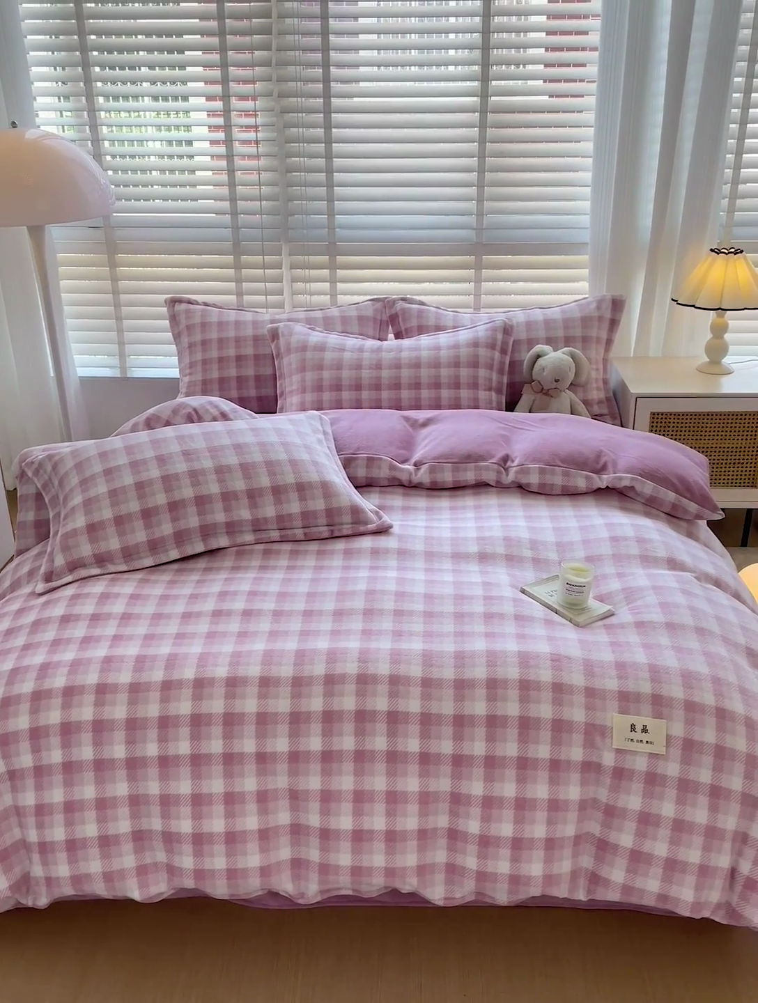 91家纺网 家纺一手货源 找家纺 简一 2025新款牛奶绒无印风ins风方格系列-四件套 无印风方格方格-浅紫