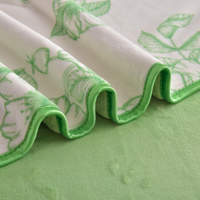 91家纺网 家纺一手货源 找家纺 曼尼家纺2025高克重直播印花床裙款法莱绒金貂珊瑚绒牛奶绒四件套 秘密花园