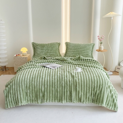 91家纺网 家纺一手货源 找家纺 （总）彩烨家纺 2024新款兔毛绒毛毯高克重300克4公分大条法莱绒牛奶绒抽条跨境毛毯