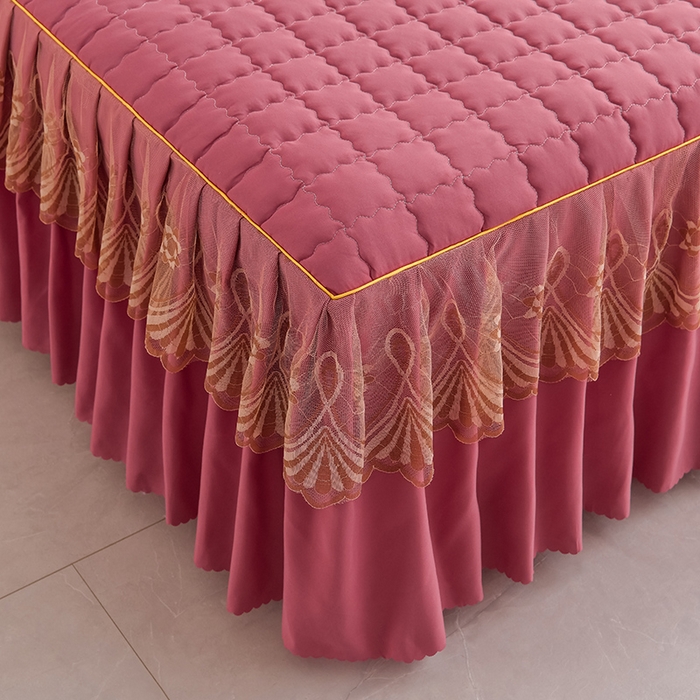 91家纺网 家纺一手货源 找家纺 艾裙海 2025新款90克磨毛夹棉绗缝床裙 豆沙红