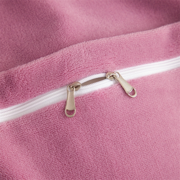 91家纺网 家纺一手货源 找家纺 优姿家纺 2025新款全消光10斤牛奶绒宽边绣花保暖四件套 花季-优雅紫