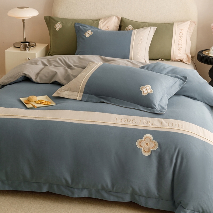 91家纺网 家纺一手货源 找家纺 艾莱家纺 2024新款A类长绒棉条纹提花加厚柔顺磨毛四件套--锦秋系列 锦秋-牛仔蓝