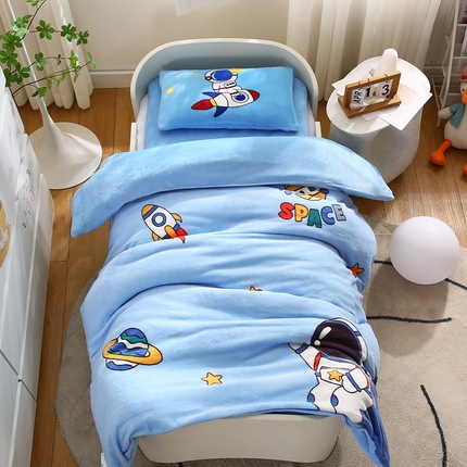 孩子王家纺 2024新款太空人系列大版双面牛奶绒学生幼儿园系列三件套六件套多件套 星际旅途