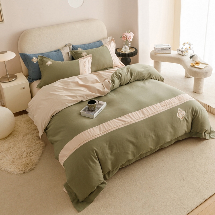 91家纺网 家纺一手货源 找家纺 艾莱家纺 2024新款A类长绒棉条纹提花加厚柔顺磨毛四件套--锦秋系列 锦秋-锦绣绿