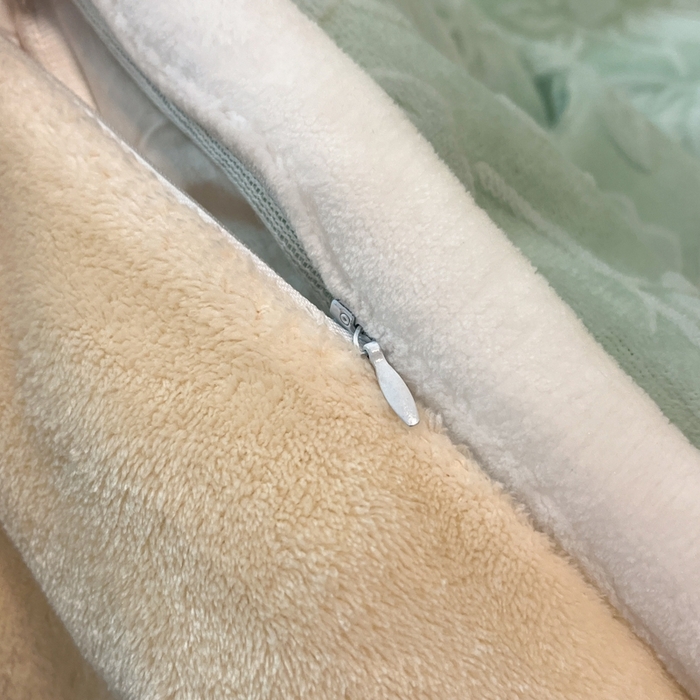 91家纺网 家纺一手货源 找家纺 诺梵 2025新款立体雕花绒四件套_控价标准高于149，加大高于159 兰亭-绿