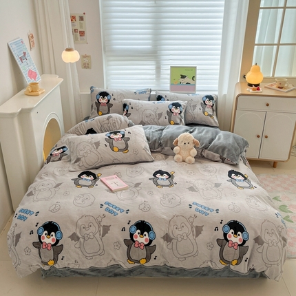 孩子王家纺 2025新款小清新冬季加厚牛奶绒水晶绒珊瑚绒印花系列四件套 小企鹅