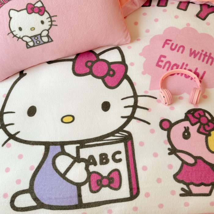 91家纺网 家纺一手货源 找家纺 孩子王家纺 2024新款正版授权三丽鸥库洛米大版卡通学生宿舍双面加厚牛奶绒系列四件套--提供买家秀 波点kt