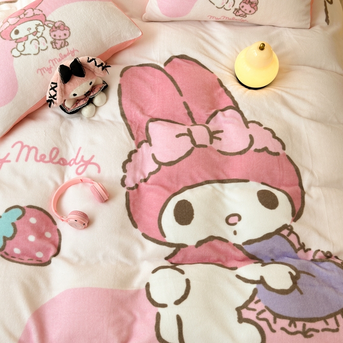91家纺网 家纺一手货源 找家纺 孩子王家纺 2024新款正版授权三丽鸥库洛米大版卡通学生宿舍双面加厚牛奶绒系列四件套--提供买家秀 少女美乐蒂