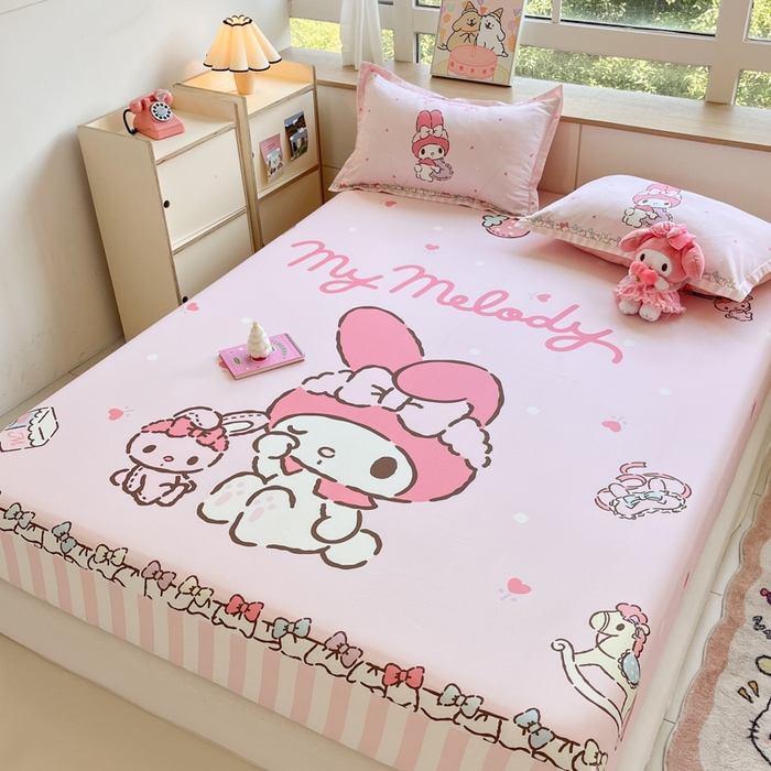 91家纺网 家纺一手货源 找家纺 博雅 2024新款三丽鸥全棉大版印花床笠系列 全棉大版-木马美乐蒂