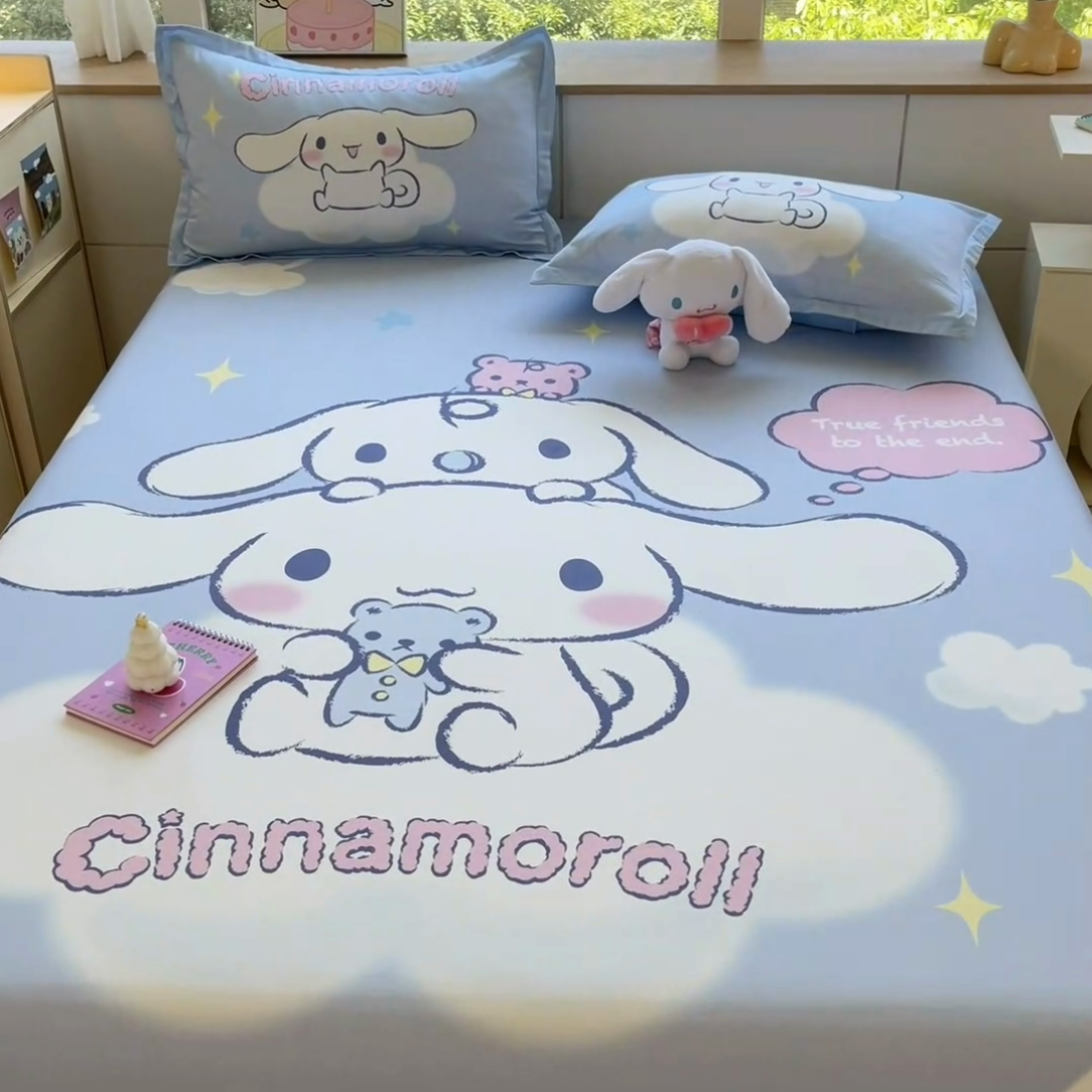 91家纺网 家纺一手货源 找家纺 博雅 2024新款三丽鸥全棉大版印花床笠系列 全棉大版-云朵玉桂狗