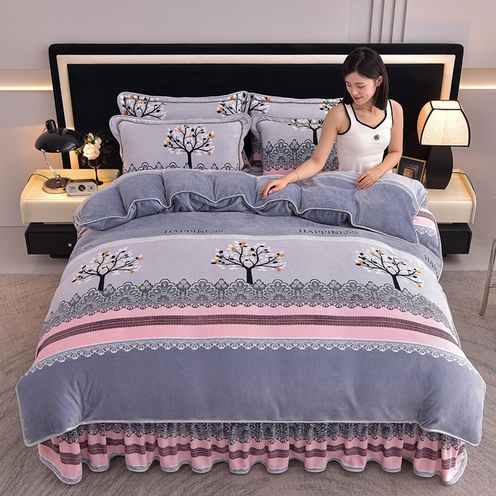 91家纺网 家纺一手货源 找家纺 佳品居 2025新款8斤床裙款牛奶绒四件套 幸福树