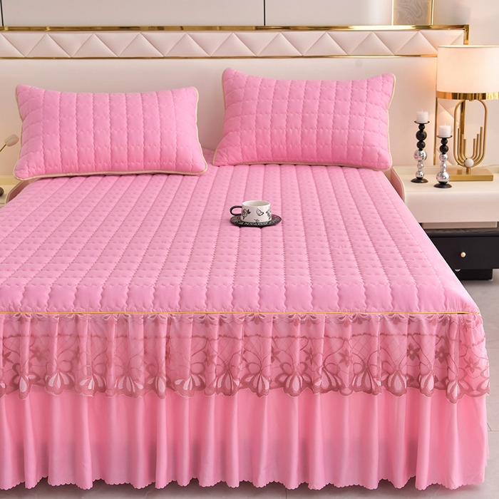 91家纺网 家纺一手货源 找家纺 艾裙海 2025新款90克磨毛夹棉绗缝床裙 粉色