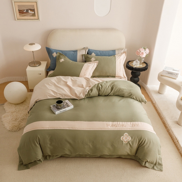 91家纺网 家纺一手货源 找家纺 艾莱家纺 2024新款A类长绒棉条纹提花加厚柔顺磨毛四件套--锦秋系列 锦秋-锦绣绿