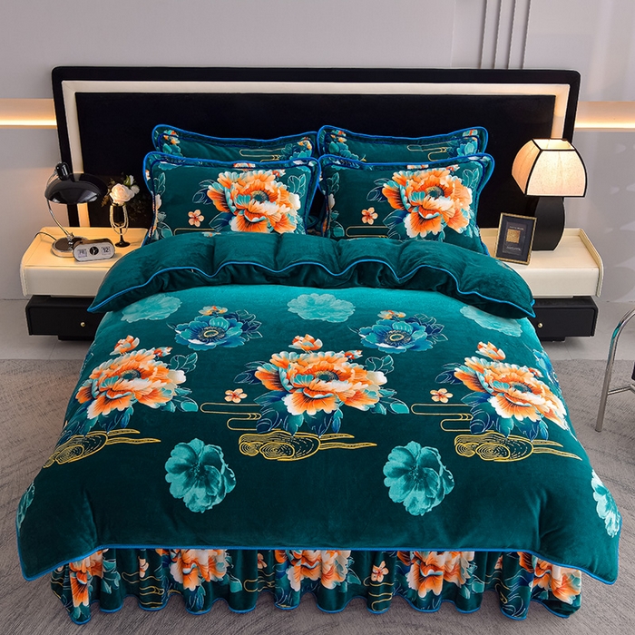 91家纺网 家纺一手货源 找家纺 佳品居 2025新款8斤床裙款牛奶绒四件套 闭花羞月