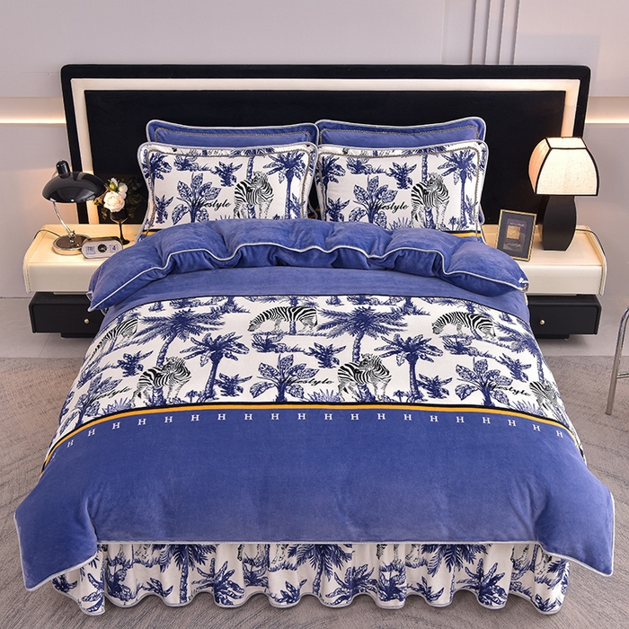 91家纺网 家纺一手货源 找家纺 佳品居 2025新款8斤床裙款牛奶绒四件套 热带雨林