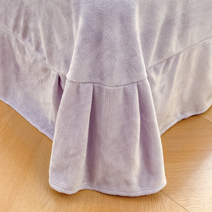 91家纺网 家纺一手货源 找家纺 绘萱家居 2025新款高克重雕花雕印纯色牛奶绒四件套双拼法莱绒珊瑚绒 蝴蝶公主