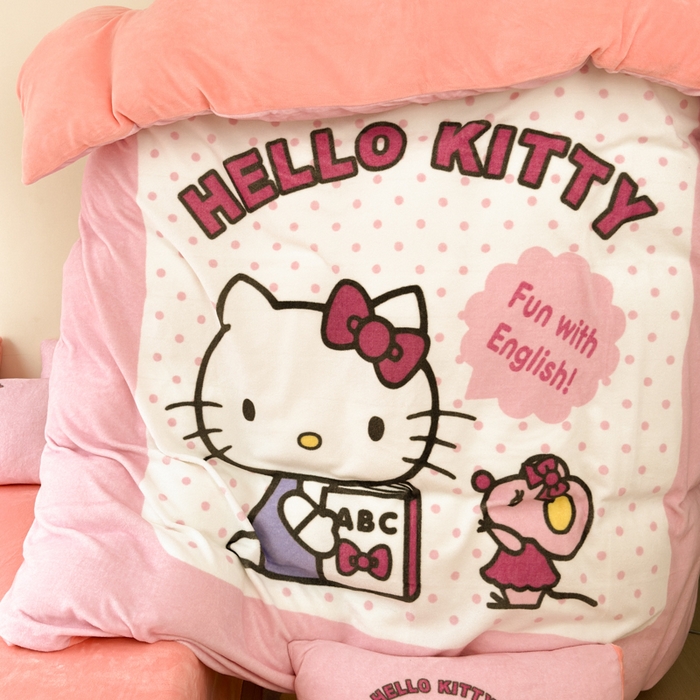 91家纺网 家纺一手货源 找家纺 孩子王家纺 2024新款正版授权三丽鸥库洛米大版卡通学生宿舍双面加厚牛奶绒系列四件套--提供买家秀 波点kt