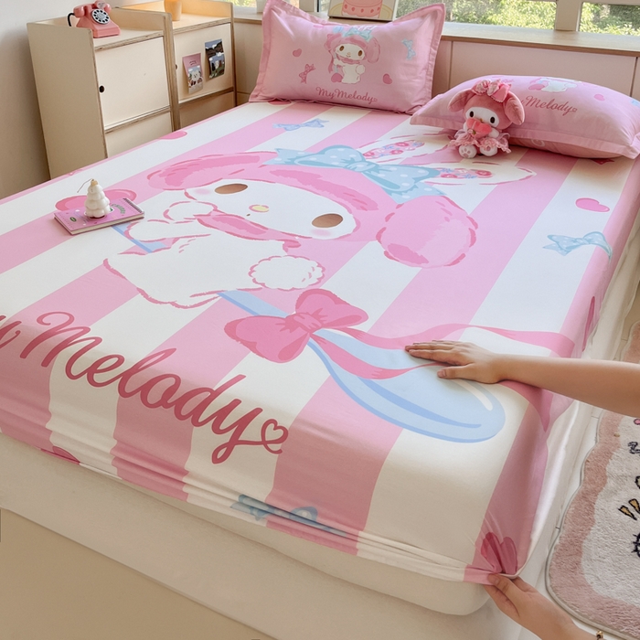 91家纺网 家纺一手货源 找家纺 博雅 2024新款三丽鸥全棉大版印花床笠系列 全棉大版-甜心美乐蒂