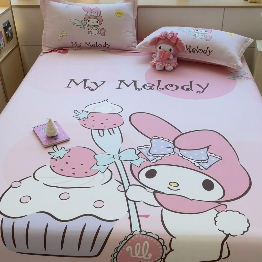 91家纺网 家纺一手货源 找家纺 博雅 2024新款三丽鸥全棉大版印花床笠系列 全棉大版-蛋糕美乐蒂