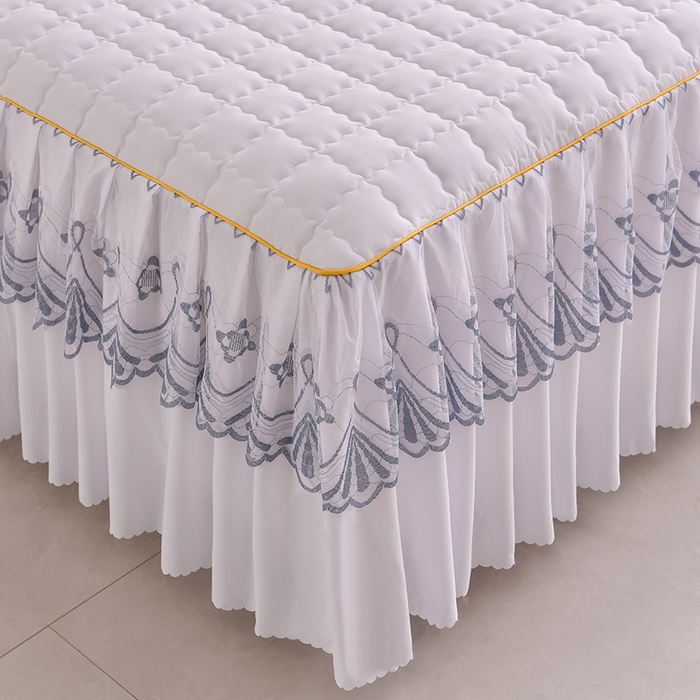 91家纺网 家纺一手货源 找家纺 艾裙海 2025新款90克磨毛夹棉绗缝床裙 米白色