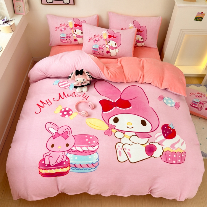 91家纺网 家纺一手货源 找家纺 孩子王家纺 2024新款正版授权三丽鸥库洛米大版卡通学生宿舍双面加厚牛奶绒系列四件套--提供买家秀 蛋糕美乐蒂