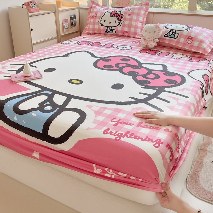 91家纺网 家纺一手货源 找家纺 博雅 2024新款三丽鸥全棉大版印花床笠系列 全棉大版-粉格KT