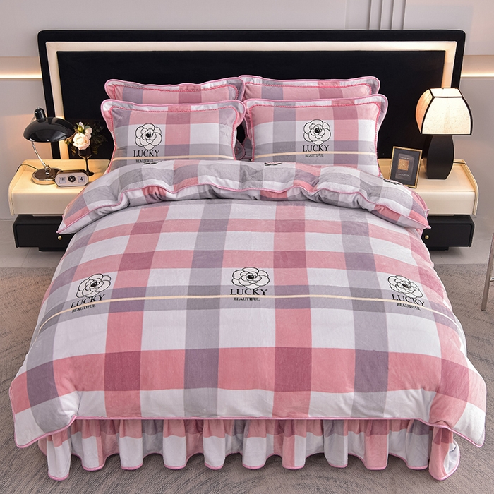 91家纺网 家纺一手货源 找家纺 佳品居 2025新款8斤床裙款牛奶绒四件套 情人结