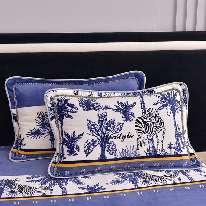 91家纺网 家纺一手货源 找家纺 佳品居 2025新款8斤床裙款牛奶绒四件套 热带雨林