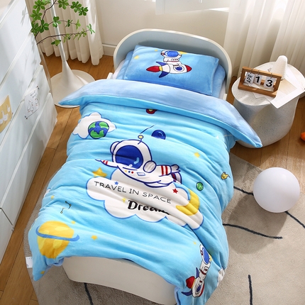 孩子王家纺 2024新款太空人系列大版双面牛奶绒学生幼儿园系列三件套六件套多件套 宇航员