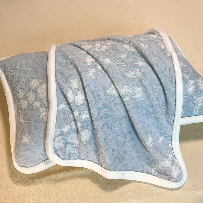 91家纺网 家纺一手货源 找家纺 诺梵 2025新款立体雕花绒四件套_控价标准高于149，加大高于159 梦娜-蓝