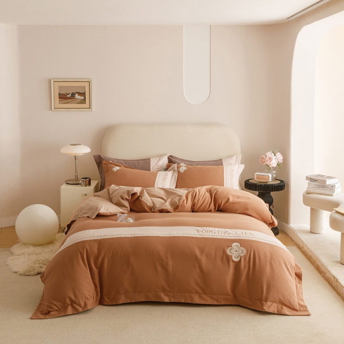 91家纺网 家纺一手货源 找家纺 艾莱家纺 2024新款A类长绒棉条纹提花加厚柔顺磨毛四件套--锦秋系列 锦秋-焦糖色